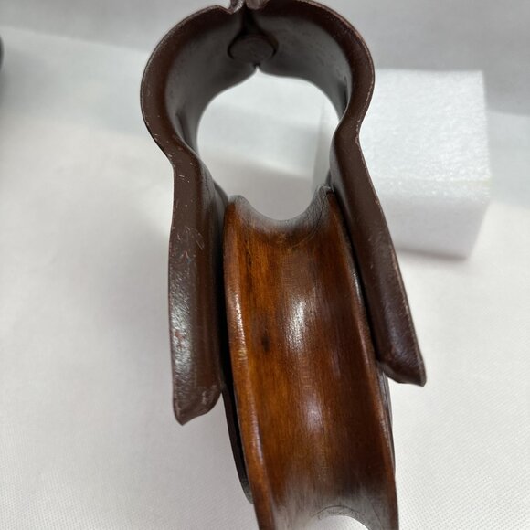 Antique Vintage Cast Iron & Wood Barn Pulley - Picture 4 of 7